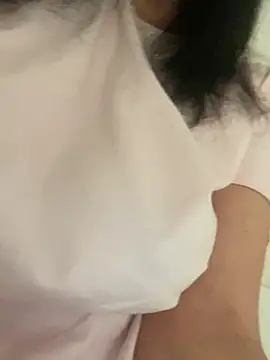 Snapshot of Azzurra1234 chatting on March 9, 10:19 am Azzurra1234 online show from March 9, 10:19 am