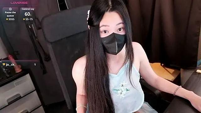 Snapshot of _hudie_chan chatting on August 9, 11:48 am hudie chan online show from August 9, 11:48 am