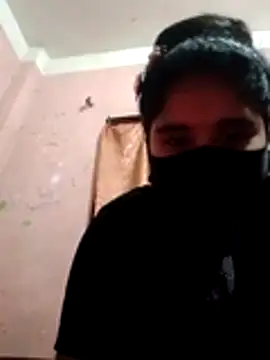 nadia ahmed online show from August 9, 3:39 pm