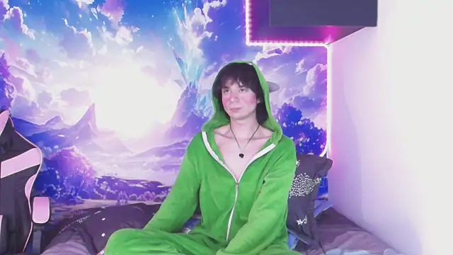Sora Cute online show from August 8, 8:55 pm