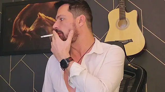 Snapshot of ChrisKox chatting on February 2, 6:48 am ChrisKox online show from February 2, 6:48 am