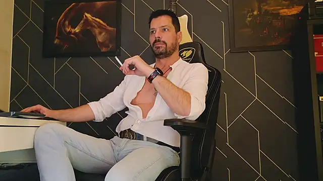 Snapshot of ChrisKox chatting on February 9, 3:12 pm ChrisKox online show from February 9, 3:12 pm