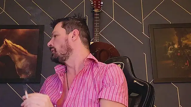 Snapshot of ChrisKox chatting on February 15, 4:47 am ChrisKox online show from February 15, 4:47 am