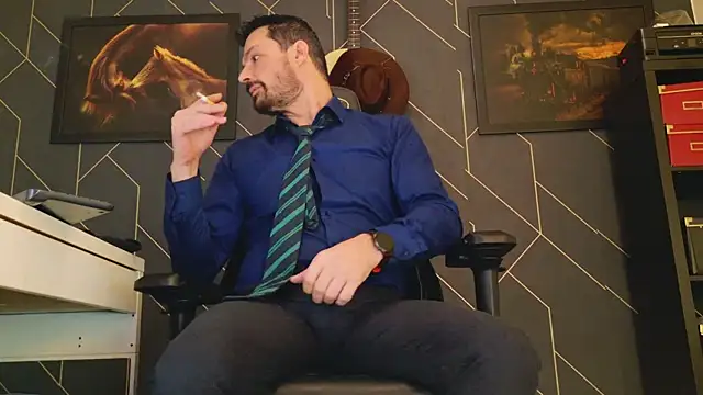 Snapshot of ChrisKox chatting on February 17, 8:41 am ChrisKox online show from February 17, 8:41 am