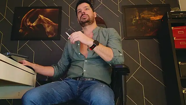 Snapshot of ChrisKox chatting on February 18, 6:04 pm ChrisKox online show from February 18, 6:04 pm