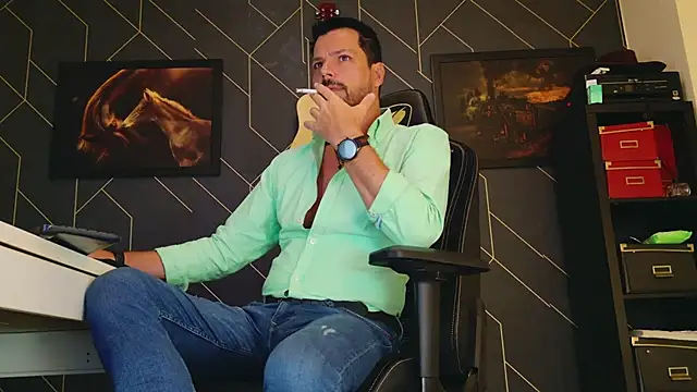 Snapshot of ChrisKox chatting on March 15, 11:06 pm ChrisKox online show from March 15, 11:06 pm