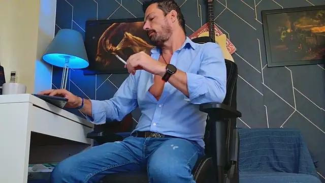 Snapshot of ChrisKox chatting on September 25, 5:22 am ChrisKox online show from September 25, 5:22 am