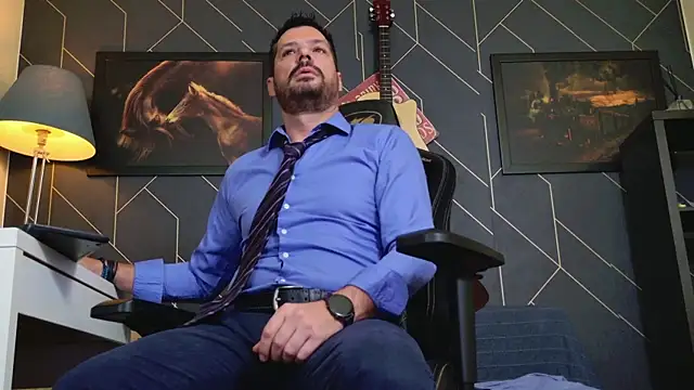 Snapshot of ChrisKox chatting on October 28, 5:33 am ChrisKox online show from October 28, 5:33 am