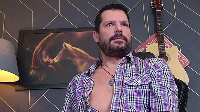 Snapshot of ChrisKox chatting on November 16, 5:13 am ChrisKox online show from November 16, 5:13 am