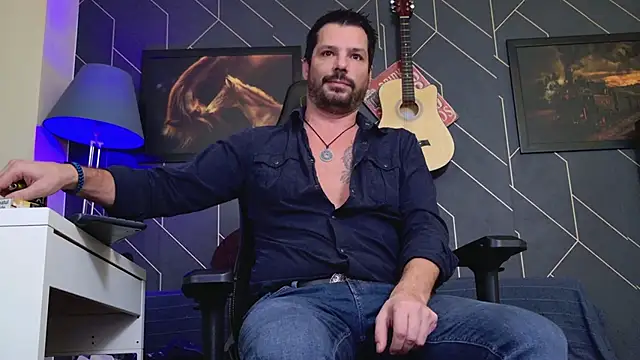 Snapshot of ChrisKox chatting on November 21, 6:06 pm ChrisKox online show from November 21, 6:06 pm