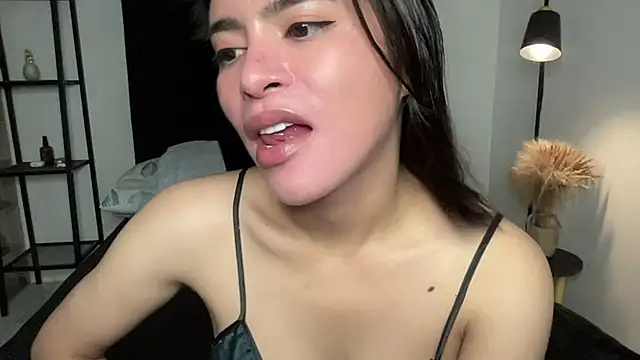 your bianca69 online show from April 7, 11:59 pm