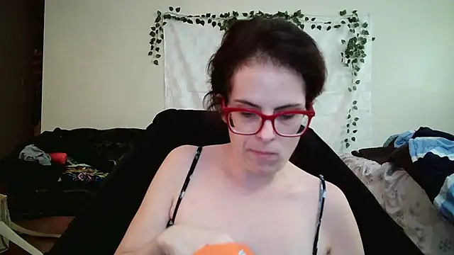 JessaBella online show from October 7, 4:26 pm