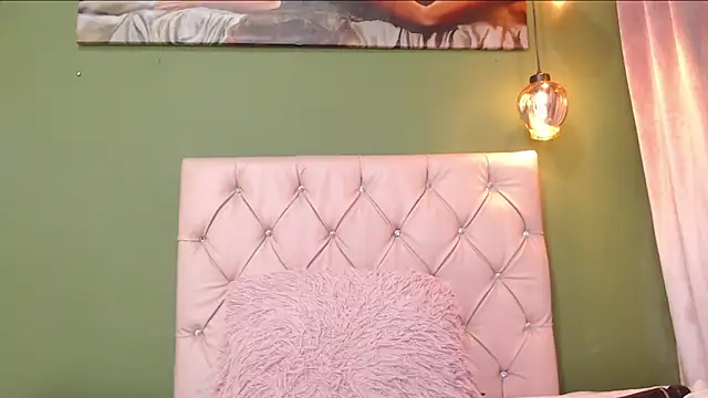 Tinna Flirt online show from March 9, 4:38 am