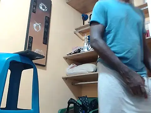 Snapshot of kurtbigcock chatting on November 22, 6:40 pm kurtbigcock online show from November 22, 6:40 pm