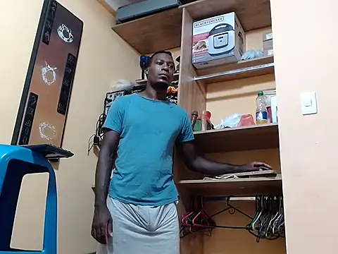 Snapshot of kurtbigcock chatting on February 4, 6:58 pm kurtbigcock online show from February 4, 6:58 pm