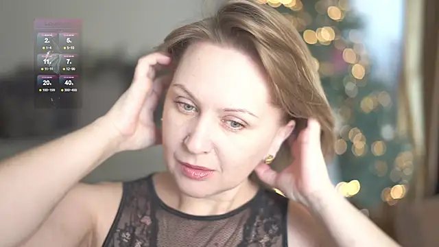 Snapshot of LitleSun chatting on January 11, 9:26 am LitleSun online show from January 11, 9:26 am