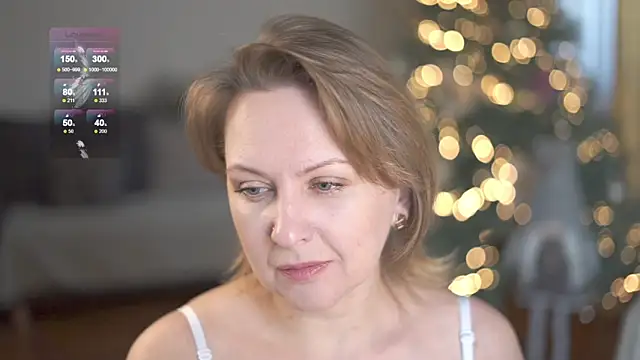 Snapshot of LitleSun chatting on January 14, 9:35 am LitleSun online show from January 14, 9:35 am