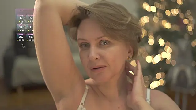 Snapshot of LitleSun chatting on January 14, 3:47 pm LitleSun online show from January 14, 3:47 pm