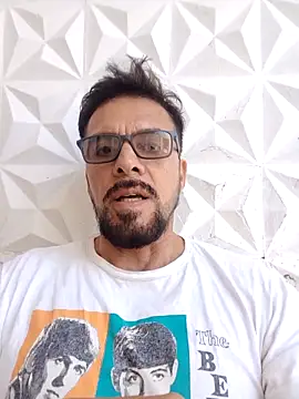 Snapshot of el_principe_hot chatting on November 8, 7:34 pm el principe hot online show from November 8, 7:34 pm