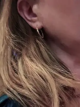 Natali UA online show from March 4, 1:17 pm