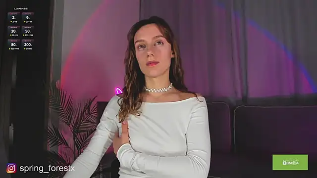 Snapshot of spring_forest chatting on October 21, 12:28 pm spring forest online show from October 21, 12:28 pm