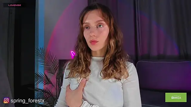 Snapshot of spring_forest chatting on November 5, 1:22 pm spring forest online show from November 5, 1:22 pm