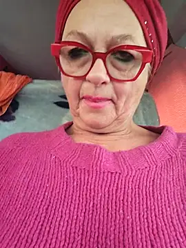 MucMilf59 online show from March 6, 7:14 am