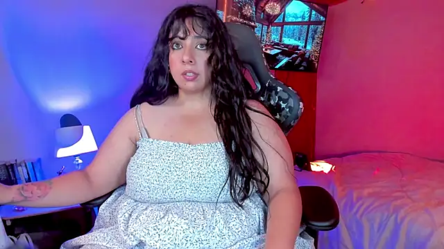 Snapshot of coraline_latin chatting on December 12, 1:10 am coraline latin online show from December 12, 1:10 am