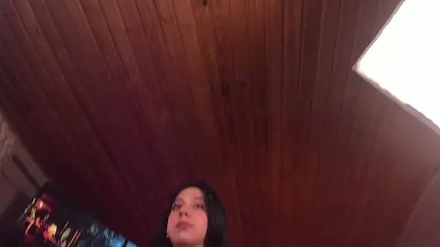 Snapshot of coraline_latin chatting on February 28, 10:28 pm coraline latin online show from February 28, 10:28 pm