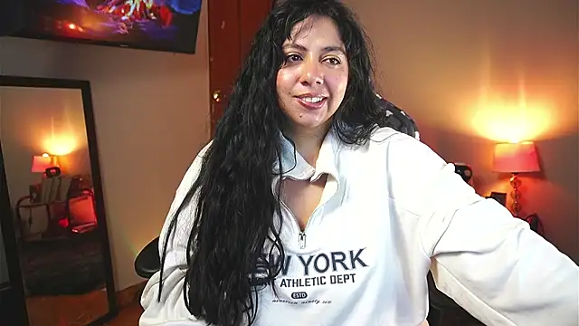 coraline latin online show from January 6, 12:42 pm