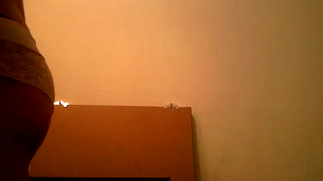 AthleticWomenizer2 online show from September 29, 5:51 pm