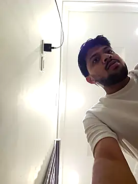 Snapshot of shakir12340 chatting on September 28, 6:13 pm shakir12340 online show from September 28, 6:13 pm