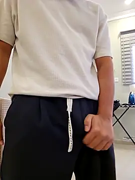 Snapshot of shakir12340 chatting on November 21, 7:51 am shakir12340 online show from November 21, 7:51 am