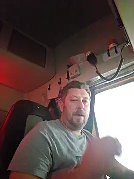 Snapshot of ktmtom247 chatting on November 26, 11:44 am ktmtom247 online show from November 26, 11:44 am