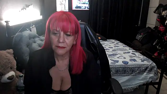 Snapshot of diavo72 chatting on July 20, 7:38 pm diavo72 online show from July 20, 7:38 pm