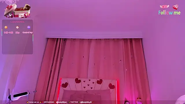 Body69ld online show from February 20, 9:53 pm