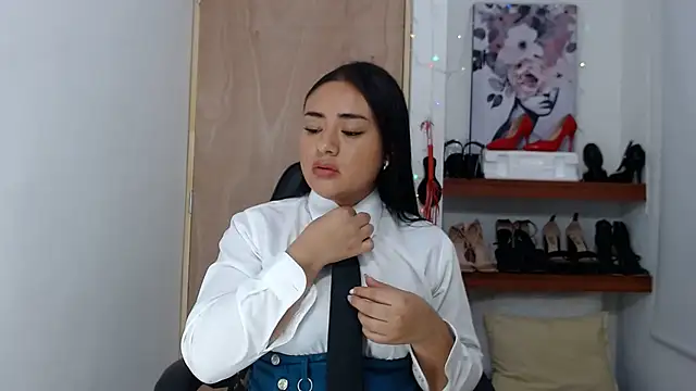 ReyleDoll online show from January 30, 10:19 pm