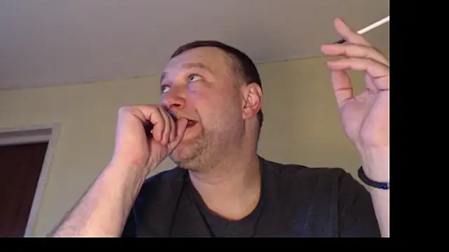 nadir sinz online show from April 21, 1:50 pm