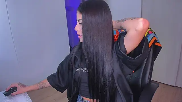 Lisegg  online show from October 7, 10:56 am