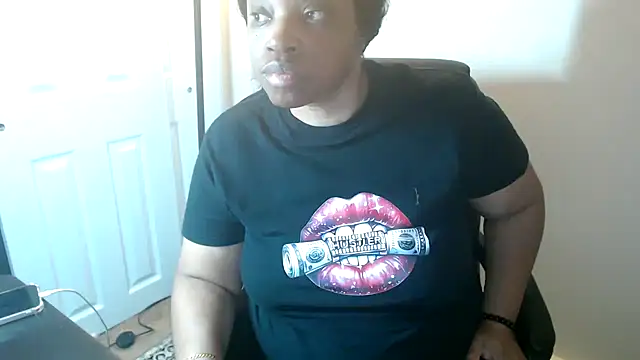 Sexymona1218 online show from March 24, 1:54 am