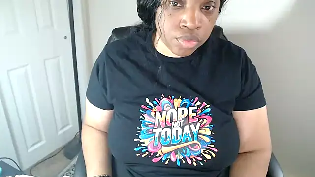 Snapshot of Sexymona1218 chatting on April 22, 7:59 pm Sexymona1218 online show from April 22, 7:59 pm