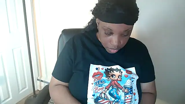 Sexymona1218 online show from July 5, 1:23 am