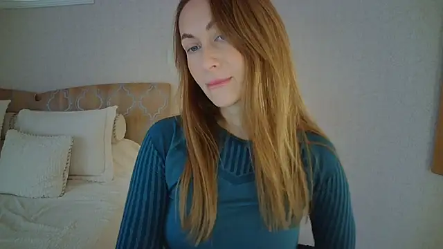 Snapshot of Luna_Hoty chatting on October 2, 6:09 am Luna Hoty online show from October 2, 6:09 am