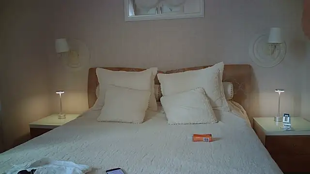 Snapshot of Luna_Hoty chatting on November 27, 7:10 am Luna Hoty online show from November 27, 7:10 am