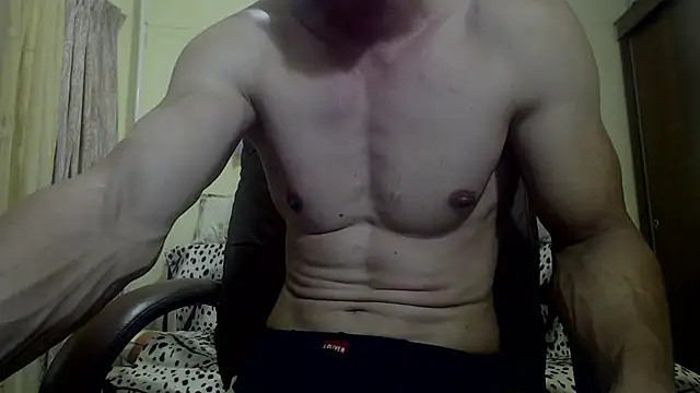 Snapshot of SexyMuscled chatting on September 16, 7:59 pm SexyMuscled online show from September 16, 7:59 pm