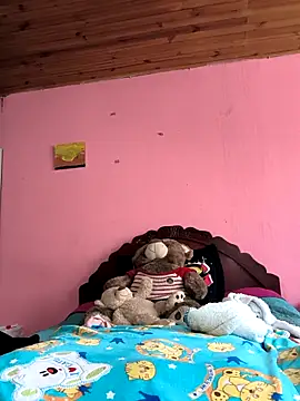 Snapshot of Yeka_Montes chatting on April 26, 2:59 pm Yeka Montes online show from April 26, 2:59 pm