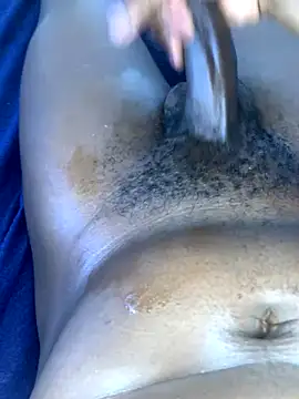 Curvy conda online show from December 4, 9:29 am