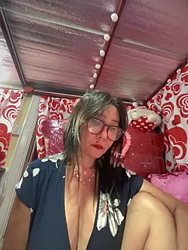 sweetieme online show from February 20, 10:27 am