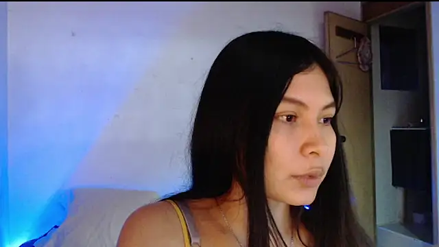 evolet01 online show from October 7, 6:49 pm