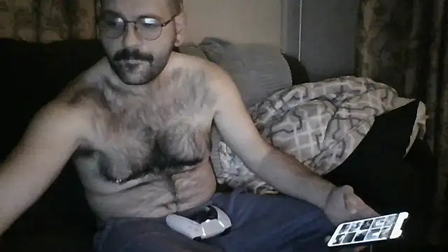 Snapshot of Bubblecum22 chatting on November 9, 4:44 am Bubblecum22 online show from November 9, 4:44 am